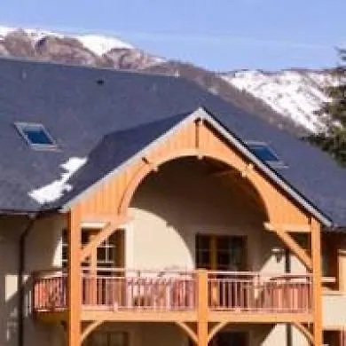 Aparthotel Madame Cami Real 4*